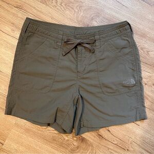 The North Face Olive Green Nylon Drawstring Shorts Size 4
